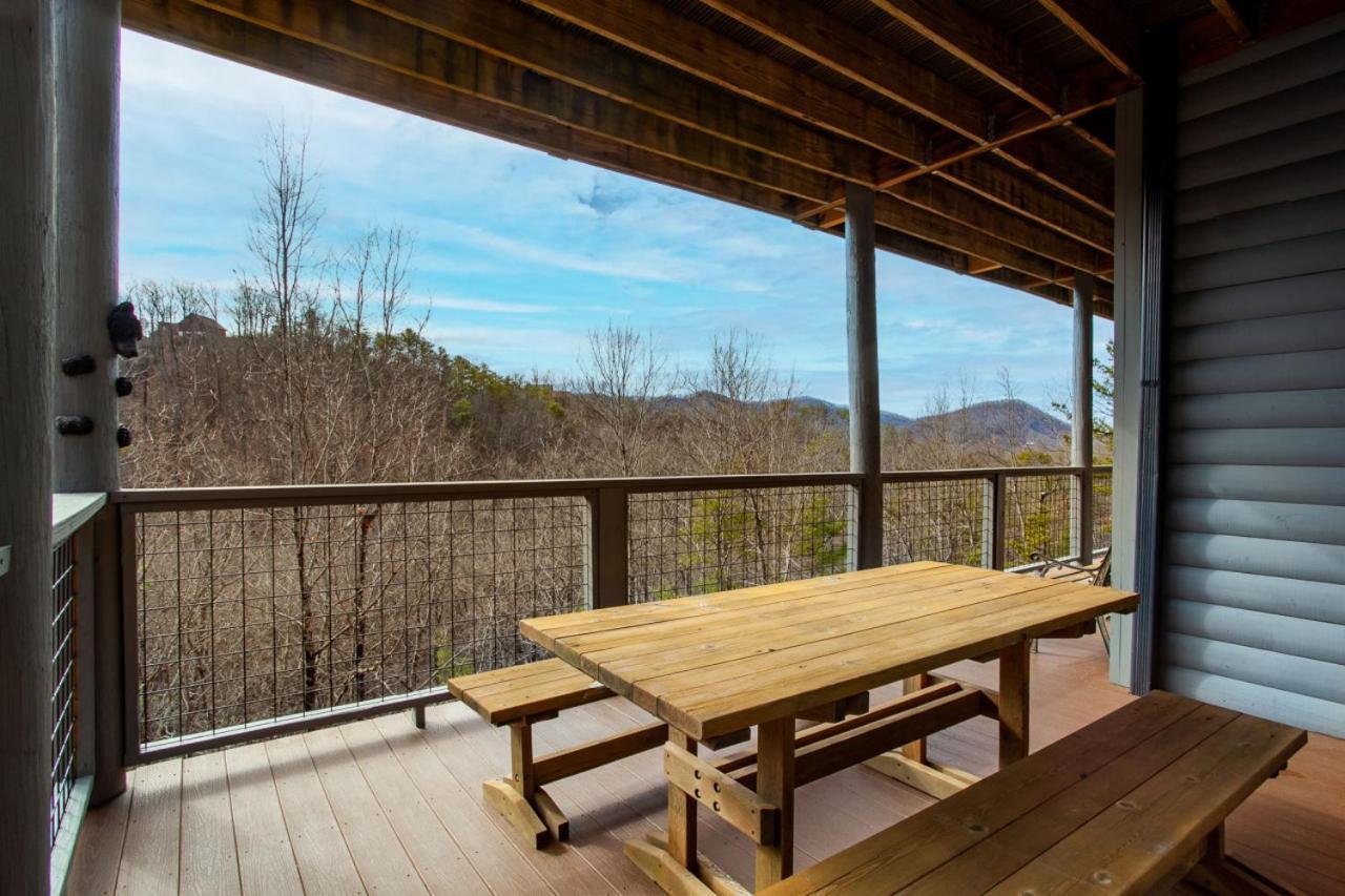 Black Bear Reserve - Mtn View, Hot Tub, Game Room Sevierville Bagian luar foto