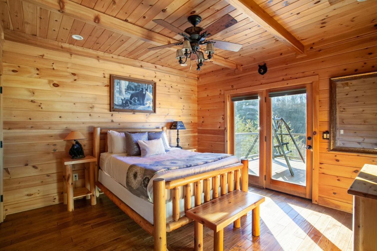 Black Bear Reserve - Mtn View, Hot Tub, Game Room Sevierville Bagian luar foto